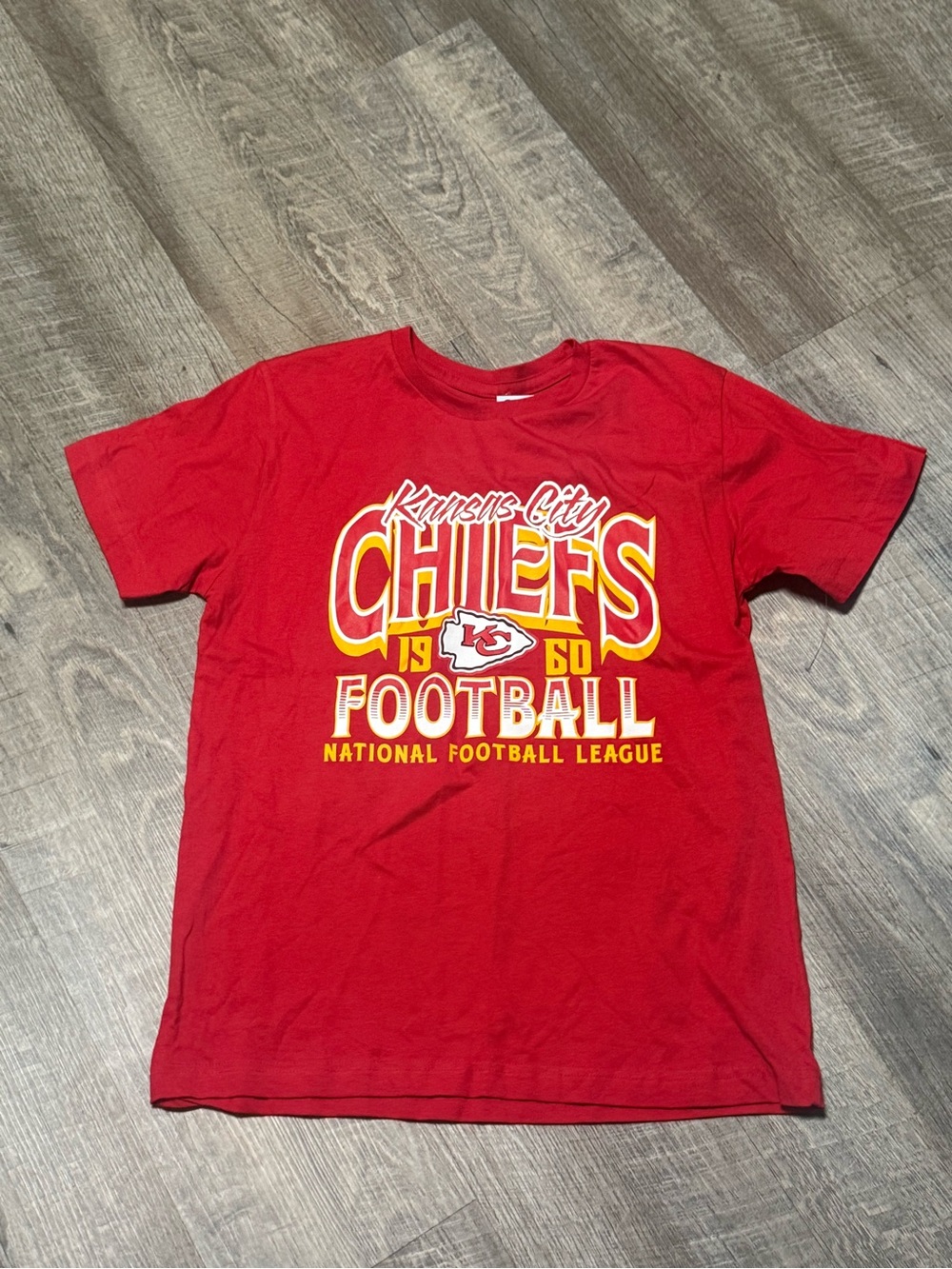 NFL Kansas City Chiefs Red Short Sleeve Football Tee Kids size XL 16/18